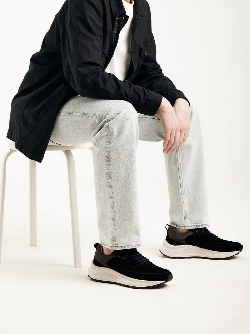 Nubikk Oberon Reese Black