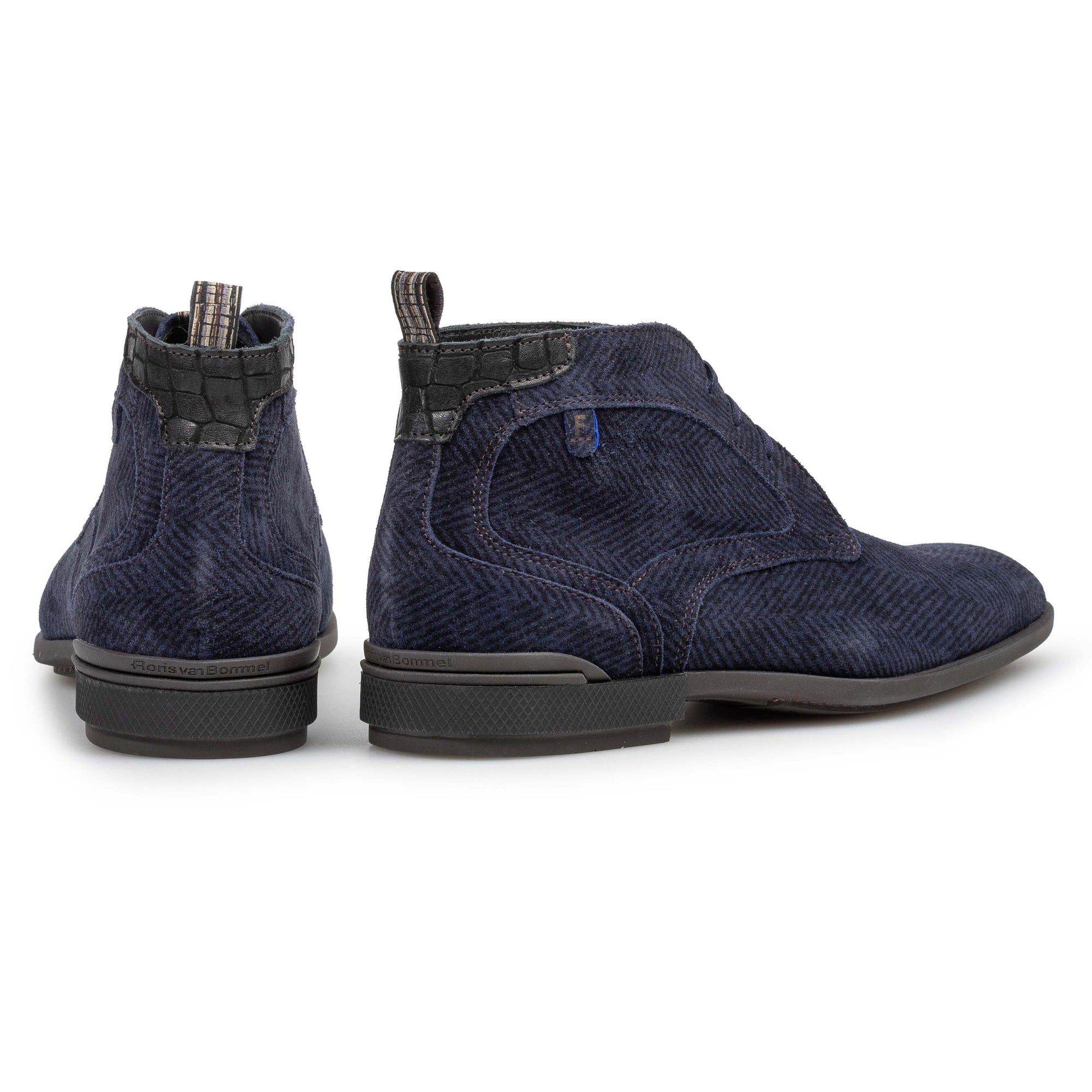 FlorisvanBommelDeHakker0103DkBlue__3