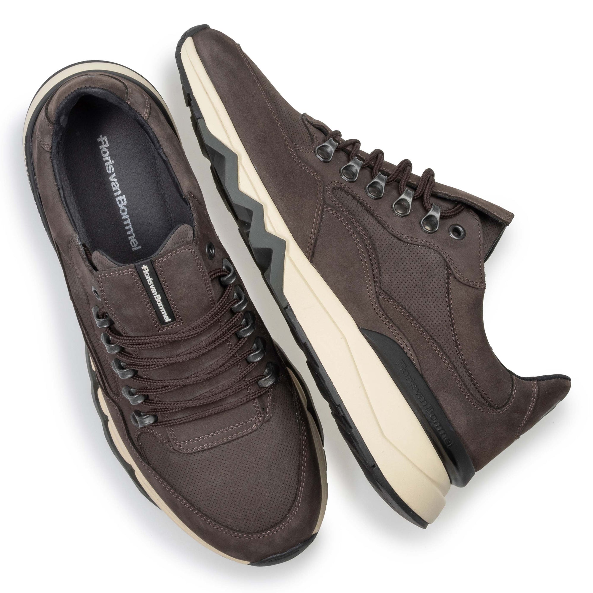 FlorisvanBommelDeZager0129DkBrown__4