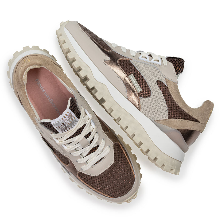 FlorisvanBommelGrommi0306DBrown__3
