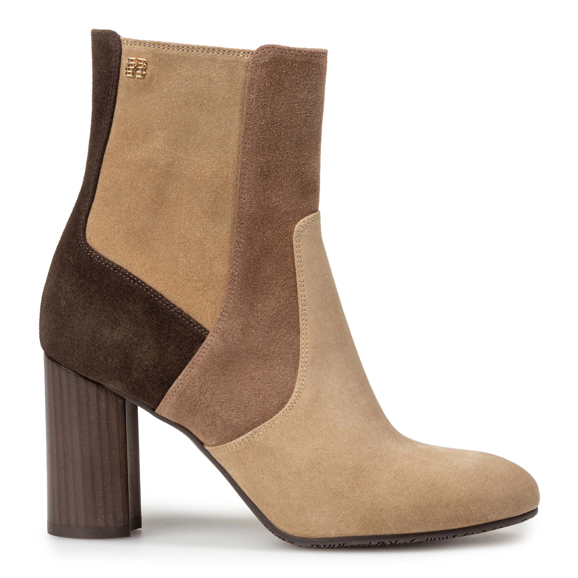 FlorisvanBommelKaci0109LBrown__2