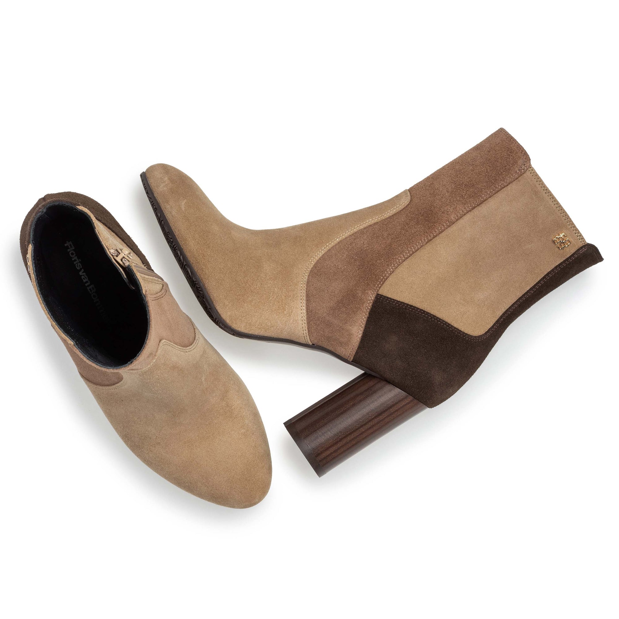 FlorisvanBommelKaci0109LBrown__4