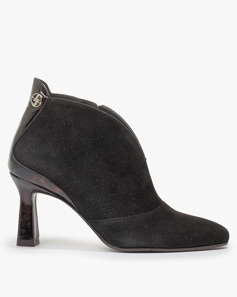 FlorisvanBommelSaxi0400Bronz__1