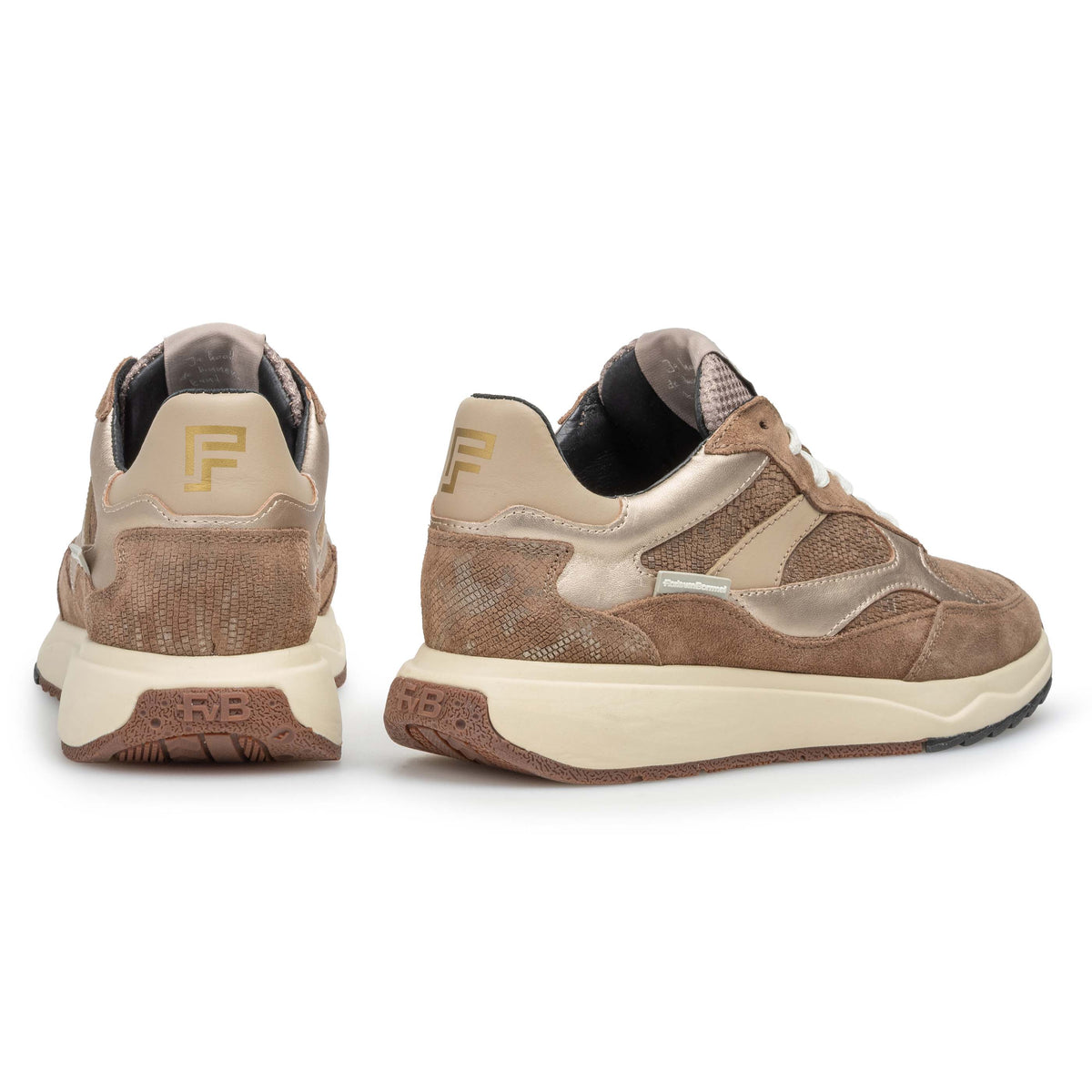 FlorisvanBommelSuvi0503Taupe__3