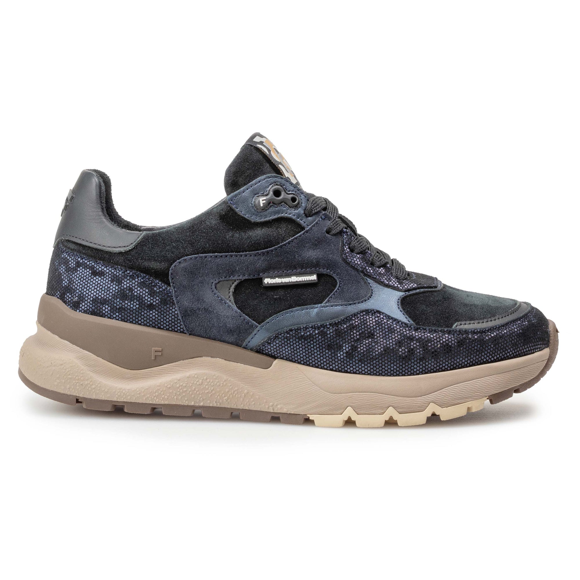 FlorisvanBommelTreni0209Blue__2