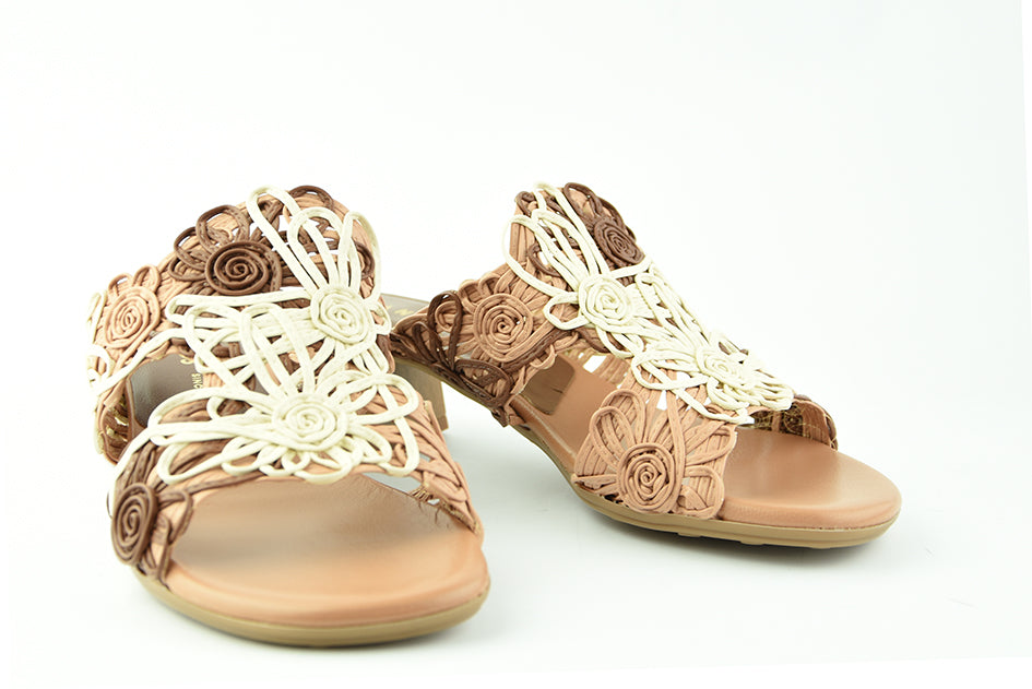 HispanitasHV264841Garden__2