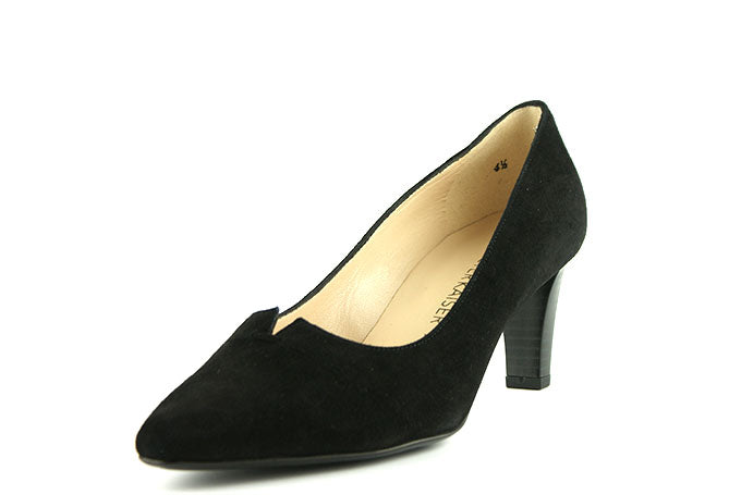 Peter Kaiser Madeleine Black